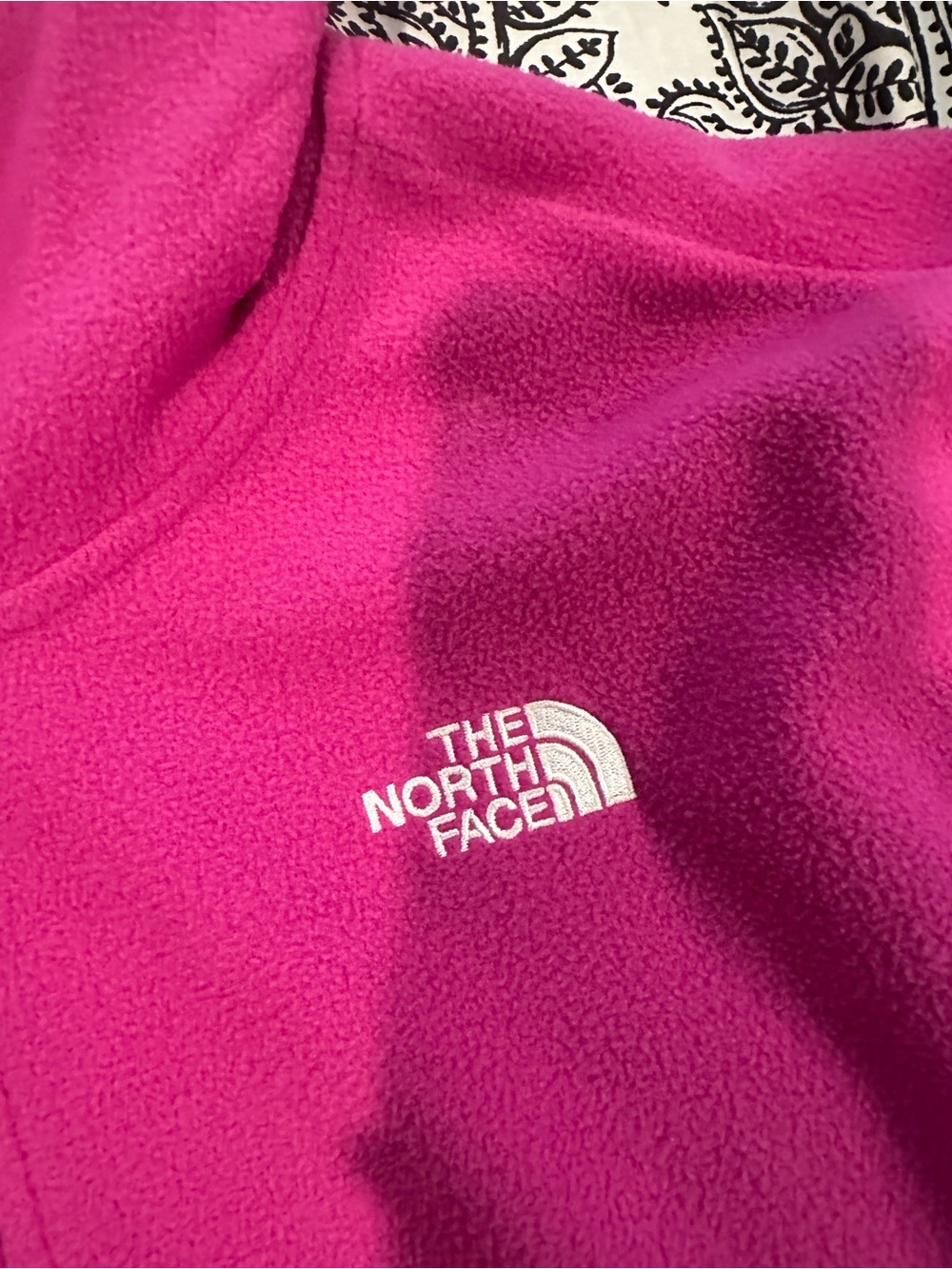 The North Face Pink Fleece Hooded Jacket NWT - Picture 3 of 4
